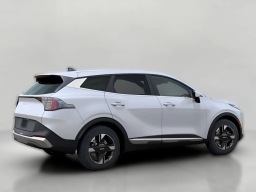 Kia Sportage LX FWD 2026