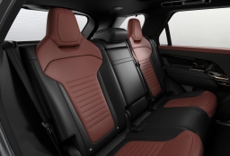 Land Rover Range Rover Sport SV P635 2026