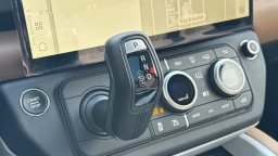 Land Rover Defender X-Dynamic SE 110 P500 2026