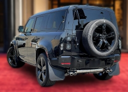 Land Rover Defender X-Dynamic SE 110 P500 2026