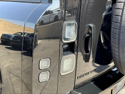 Land Rover Defender X-Dynamic SE 110 P500 2026