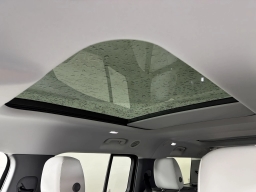 Land Rover Defender X-Dynamic SE 130 P400 2025