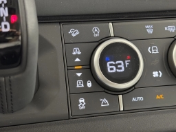 Land Rover Defender X-Dynamic SE 130 P400 2025