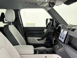 Land Rover Defender X-Dynamic SE 130 P400 2025