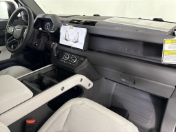 Land Rover Defender X-Dynamic SE 130 P400 2025