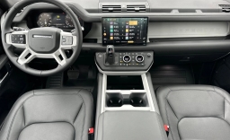 Land Rover Defender X-Dynamic SE 130 P400 2025