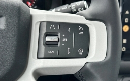 Land Rover Defender X-Dynamic SE 130 P400 2025