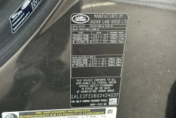 Land Rover Defender X-Dynamic SE 130 P400 2025