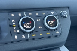 Land Rover Defender V8 130 P500 2025