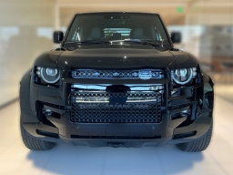 Land Rover Defender OCTA Black 110 P635 2026