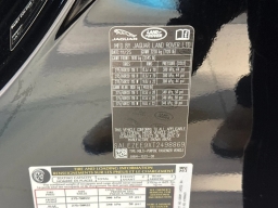 Land Rover Defender OCTA Black 110 P635 2026