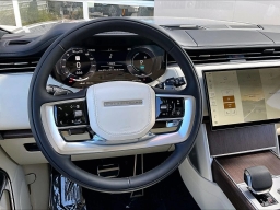 Land Rover Range Rover SE P550e SWB 2026