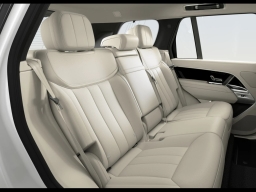 Land Rover Range Rover SE P550e SWB 2026