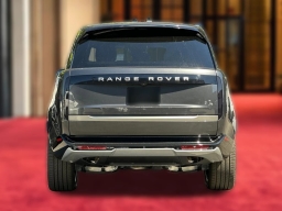 Land Rover Range Rover SE P550e SWB 2026