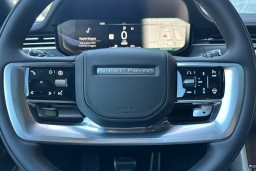 Land Rover Range Rover SE P550e SWB 2026