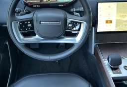 Land Rover Range Rover SE P550e SWB 2026