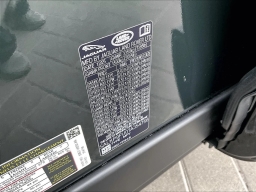 Land Rover Range Rover SE P400 SWB 2026