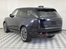 Land Rover Range Rover SE P400 SWB 2026