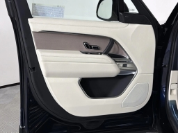 Land Rover Range Rover SE P400 SWB 2026