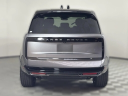 Land Rover Range Rover SE P400 SWB 2026