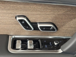 Land Rover Range Rover SE P400 SWB 2026