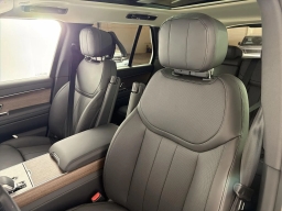 Land Rover Range Rover SE P400 SWB 2026