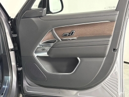 Land Rover Range Rover SE P400 SWB 2026