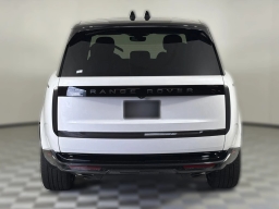 Land Rover Range Rover SE P400 SWB 2026