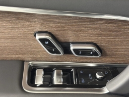 Land Rover Range Rover SE P400 SWB 2026