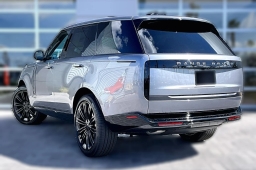 Land Rover Range Rover SE P400 SWB 2026