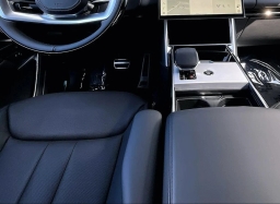 Land Rover Range Rover SE P400 SWB 2026