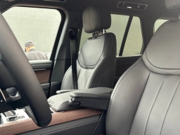 Land Rover Range Rover SE P400 SWB 2026