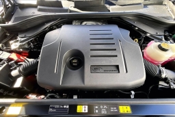 Land Rover Range Rover SE P400 SWB 2026