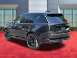 Land Rover Range Rover SE P400 SWB 2026