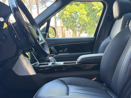 Land Rover Range Rover SE P400 SWB 2026