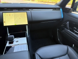 Land Rover Range Rover SE P400 SWB 2026