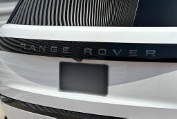 Land Rover Range Rover SE P400 SWB 2026