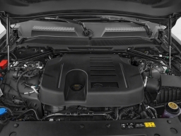 Land Rover Range Rover SE P400 SWB 2026