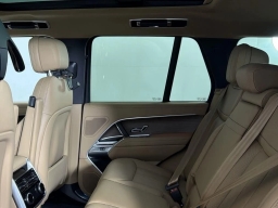 Land Rover Range Rover SE P400 SWB 2026