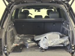 Land Rover Range Rover SE P400 SWB 2026