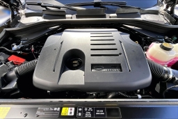 Land Rover Range Rover SE P400 SWB 2026