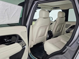 Land Rover Range Rover SE P400 SWB 2026