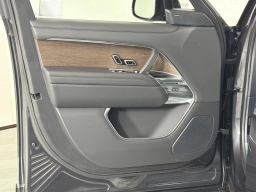 Land Rover Range Rover SE P400 SWB 2026