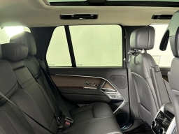 Land Rover Range Rover SE P400 SWB 2026