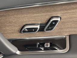 Land Rover Range Rover SE P400 SWB 2026