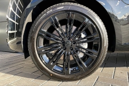 Land Rover Range Rover SE P530 LWB 7 Seat 2026