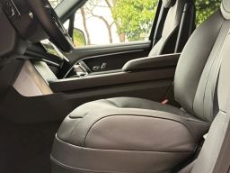 Land Rover Range Rover SE P530 LWB 7 Seat 2026