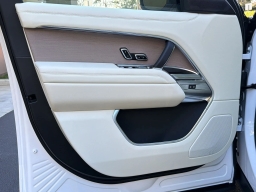 Land Rover Range Rover SE P530 LWB 7 Seat 2026