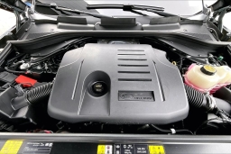 Land Rover Range Rover SE P400 LWB 7 Seat 2026