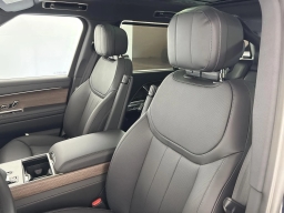 Land Rover Range Rover SE P400 LWB 7 Seat 2026